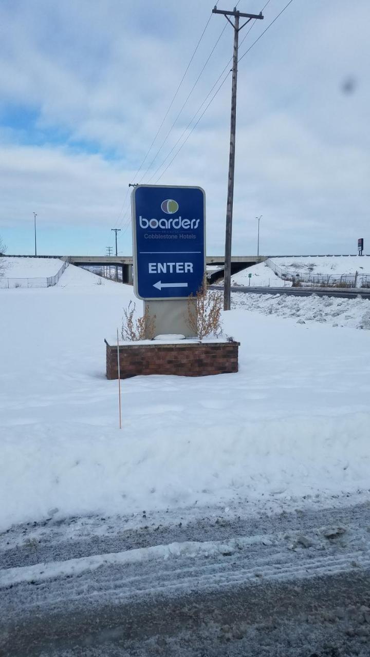 Boarders Inn & Suites By Cobblestone Hotels Сьюпириор Экстерьер фото
